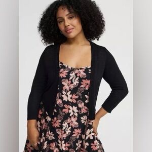 torrid Black Cropped 3/4 Sleeve Cardigan